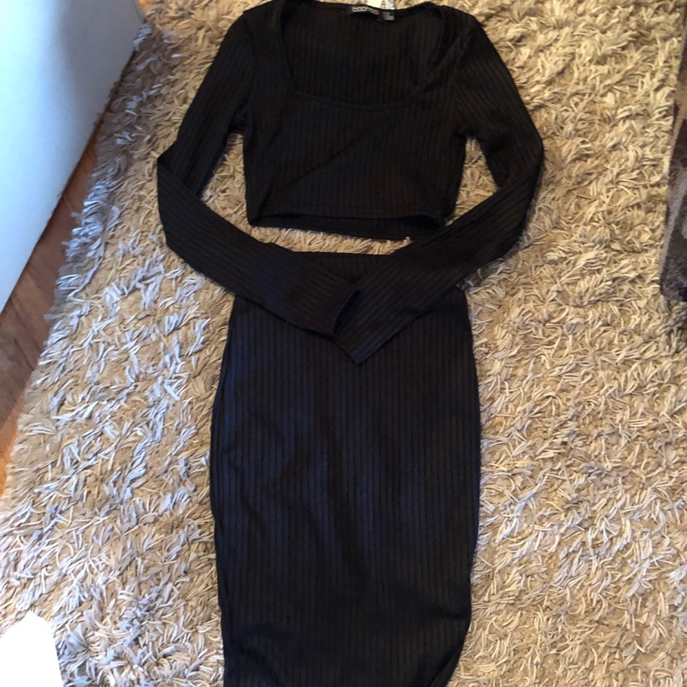 Boohoo skirt set